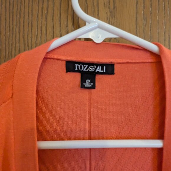 Roz and Ali Flutter Hem 3/4 Sleeve Cardigan Sweater with Stitched Detailing - 2X - Picture 3 of 4